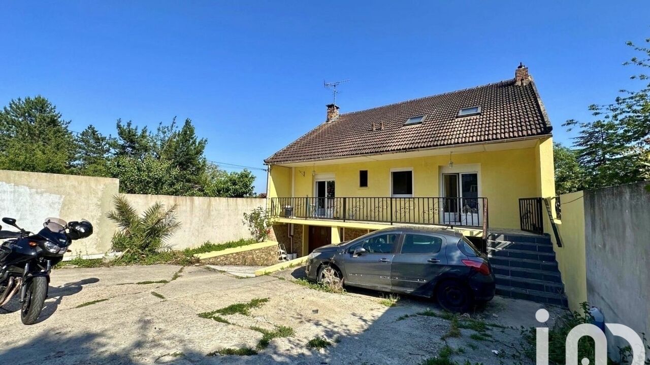 maison 9 pièces 154 m2 à vendre à Corbeil-Essonnes (91100)