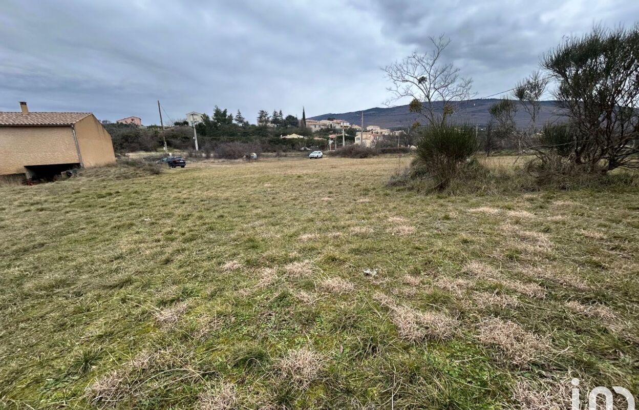 terrain  pièces 988 m2 à vendre à Châteauneuf-Val-Saint-Donat (04200)