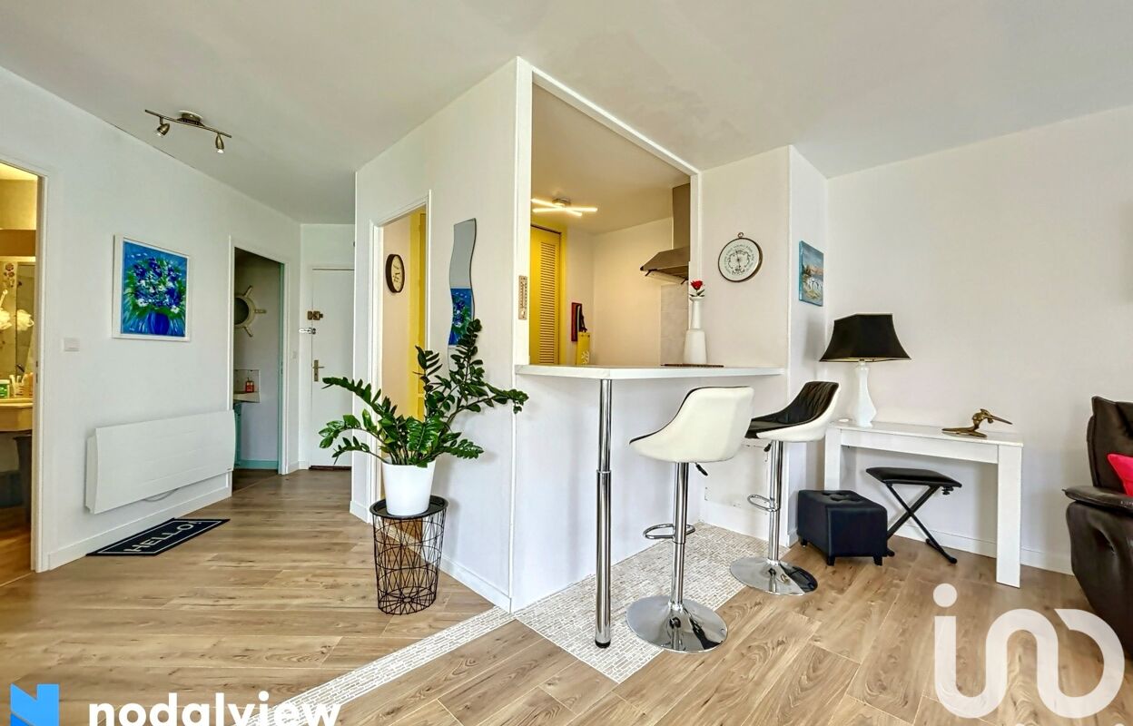 appartement 2 pièces 49 m2 à vendre à La Rochelle (17000)