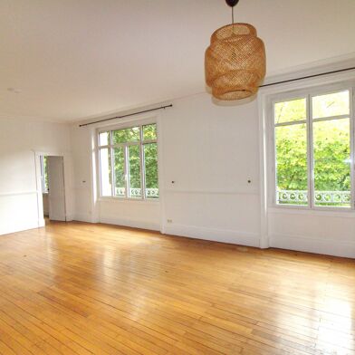 Appartement 5 pièces 122 m²