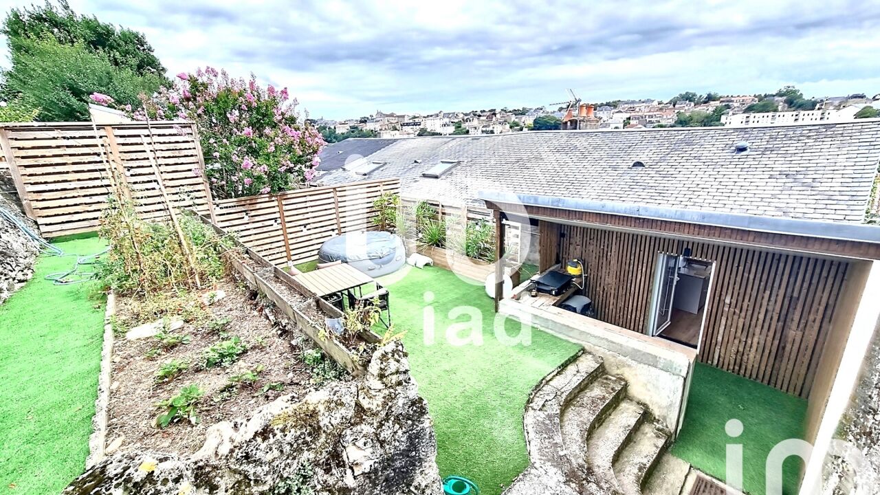 immeuble  pièces 935 m2 à vendre à Poitiers (86000)