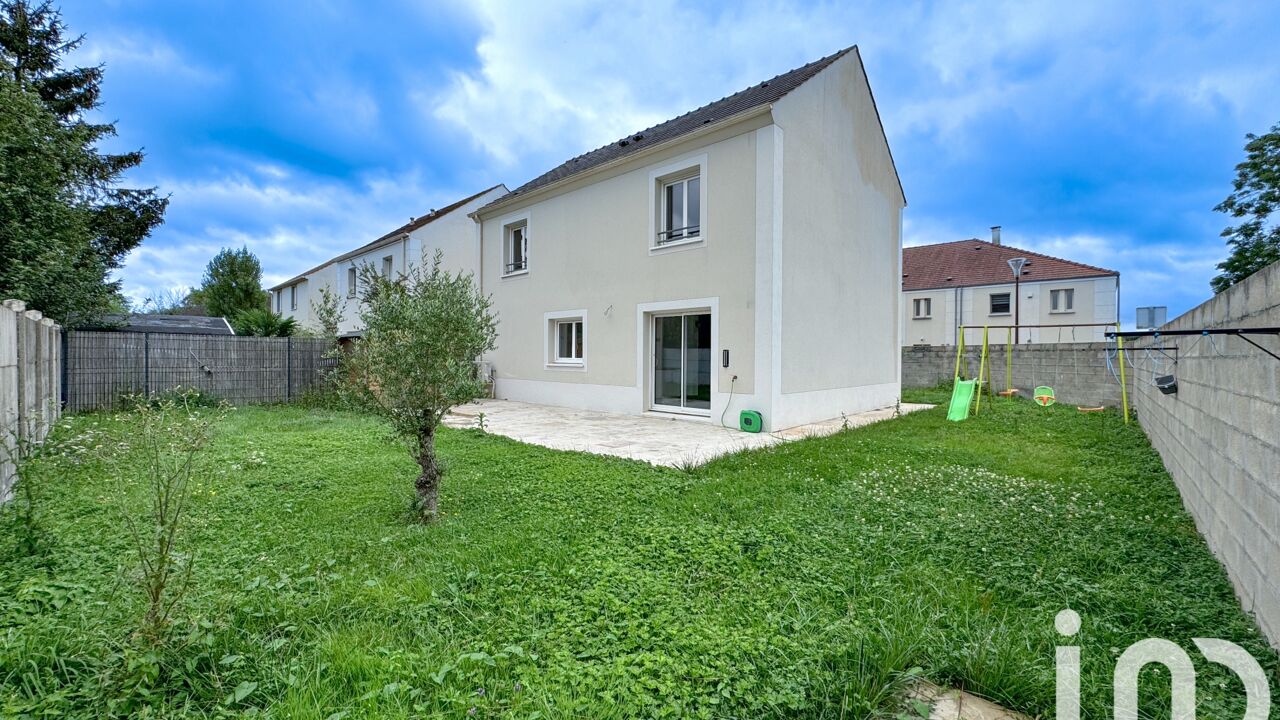 maison 5 pièces 109 m2 à vendre à Neufmoutiers-en-Brie (77610)