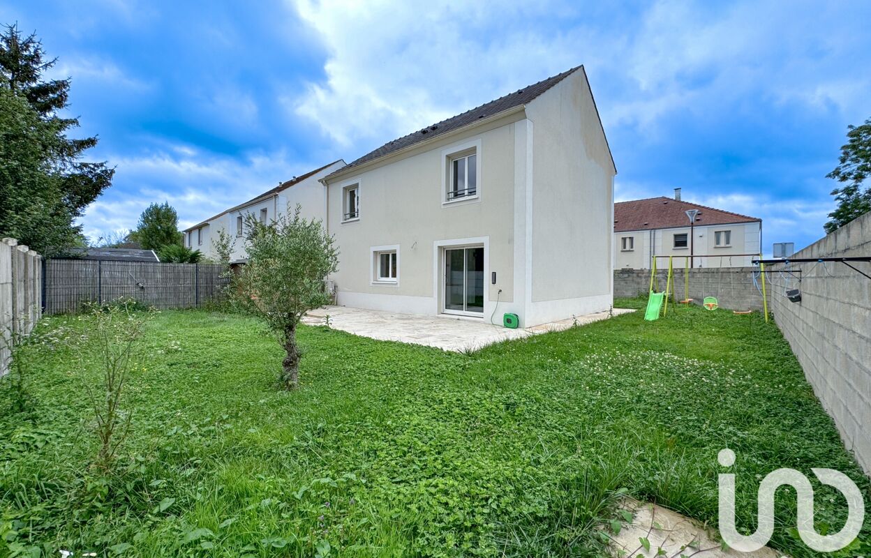 maison 5 pièces 109 m2 à vendre à Neufmoutiers-en-Brie (77610)