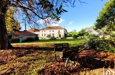 maison 8 pièces 387 m2 à vendre à Saint-Bonnet-sur-Gironde (17150)