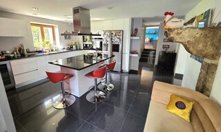 Maison 6 Pièces 191 m² à vendre à Tullins (38210)