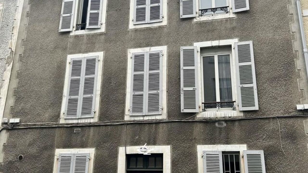 immeuble  pièces 500 m2 à vendre à Pau (64000)