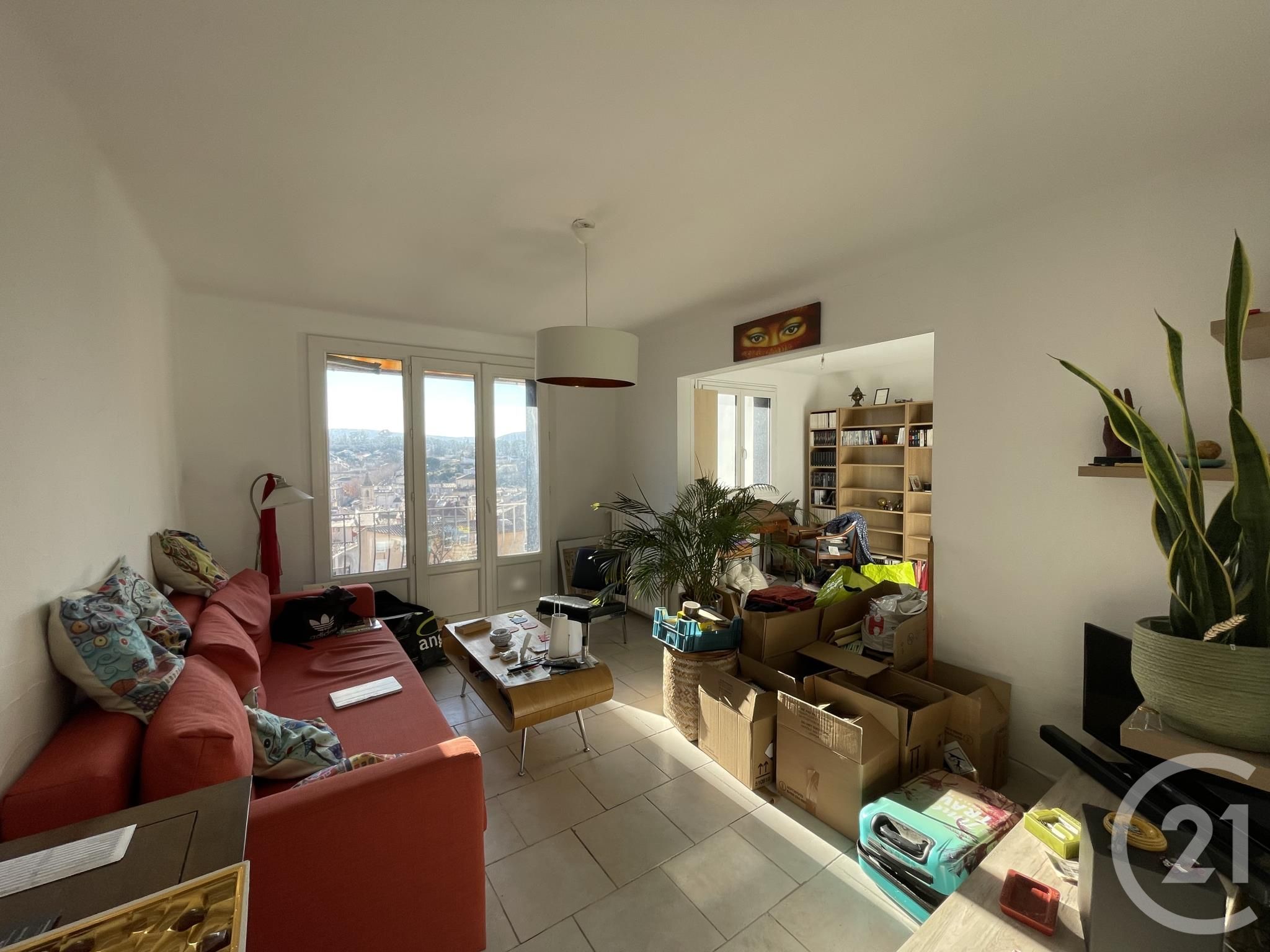 Appartement 3 pièces  à louer Aubagne 13400