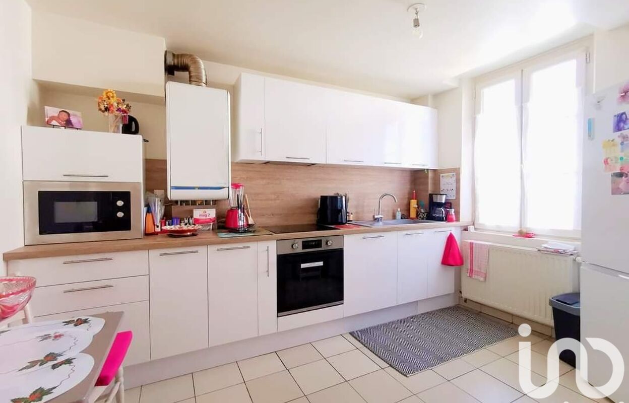 appartement 3 pièces 65 m2 à vendre à Maintenon (28130)