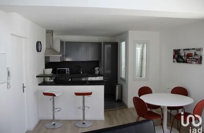 location appartement 860 € CC /mois à proximité de La Rochelle (17000)