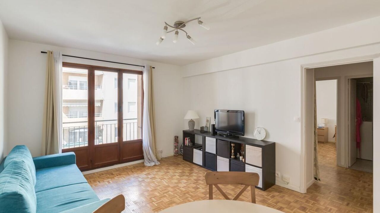 appartement 2 pièces 47 m2 à vendre à Marseille 4 (13004)