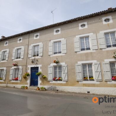 Maison 12 pièces 446 m²