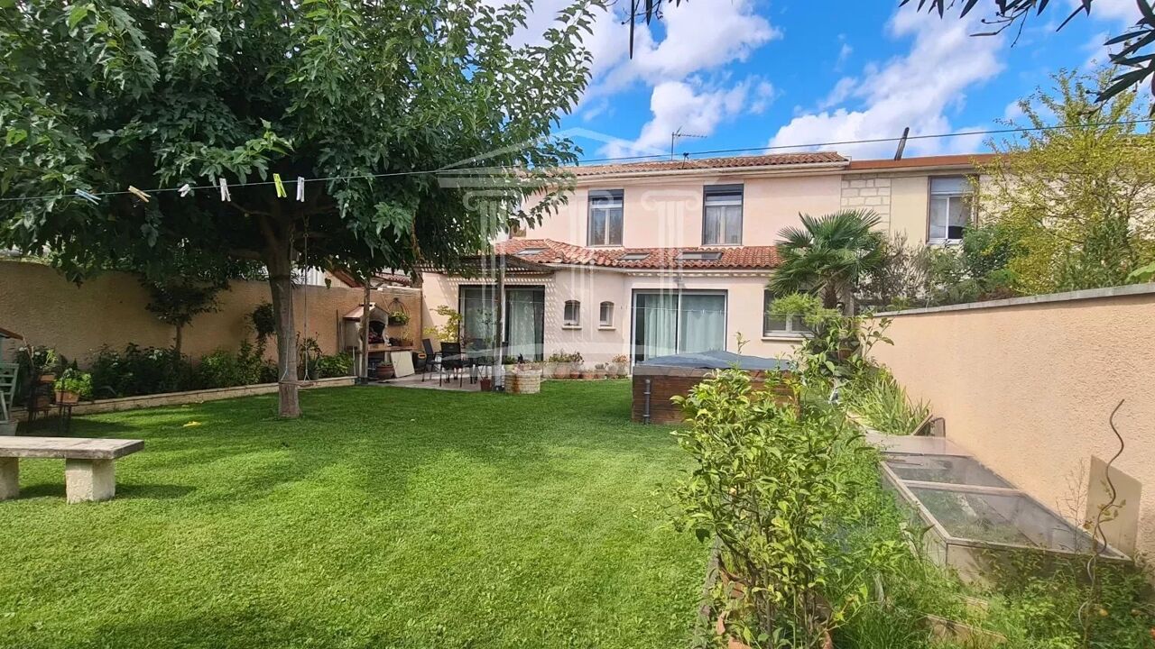 maison 6 pièces 145 m2 à vendre à Avignon (84000)