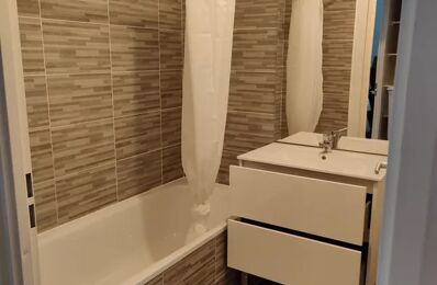 location appartement 1 297 € CC /mois à proximité de Salles (33770)