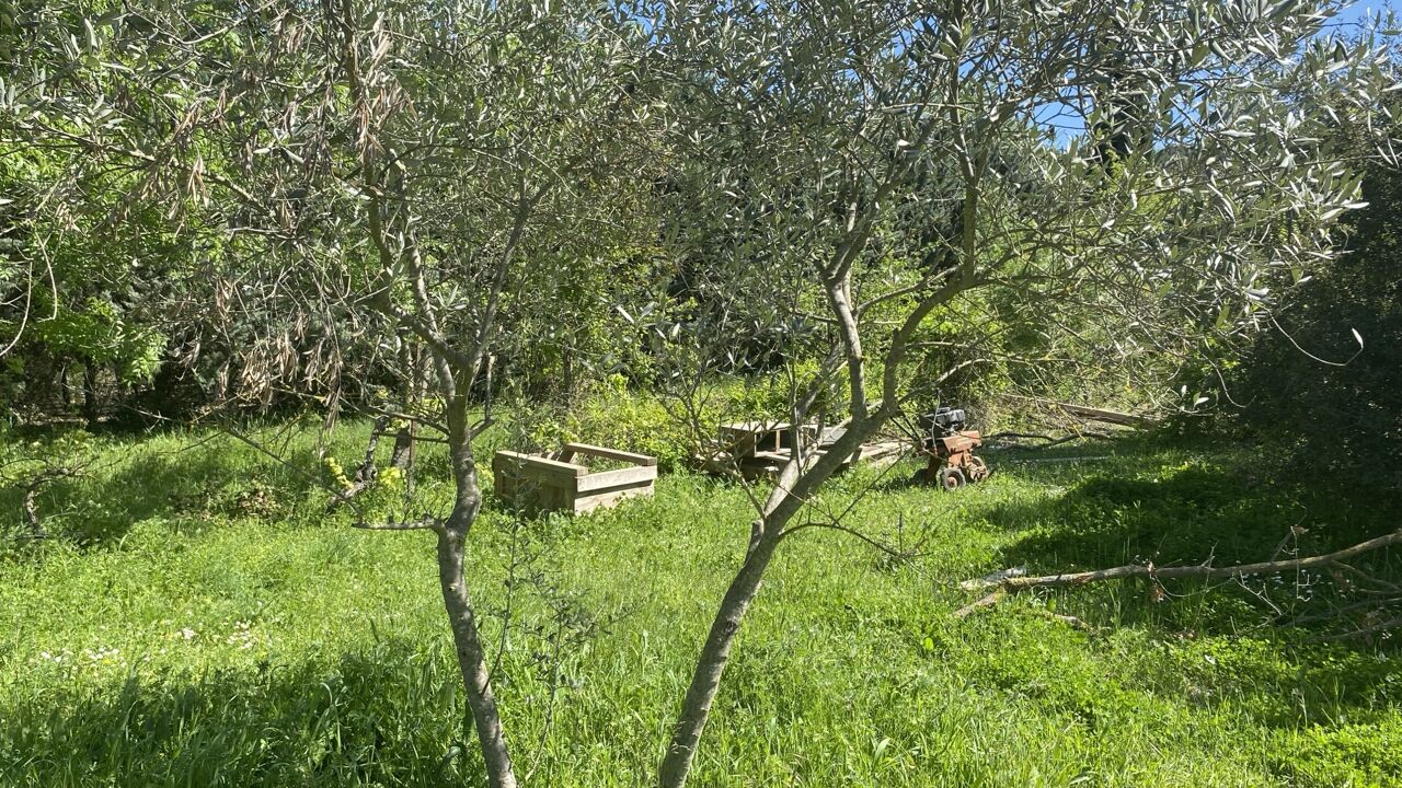 terrain 460 m2 à construire à Aix-en-Provence (13090)