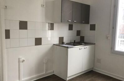 location appartement 770 € CC /mois à proximité de Le Plessis-Trévise (94420)