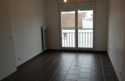 location appartement 715 € CC /mois à proximité de Courbevoie (92400)