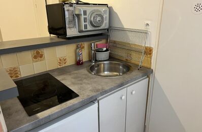 location appartement 820 € CC /mois à proximité de Saint-Denis (93210)