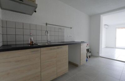 location appartement 530 € CC /mois à proximité de Orange (84100)