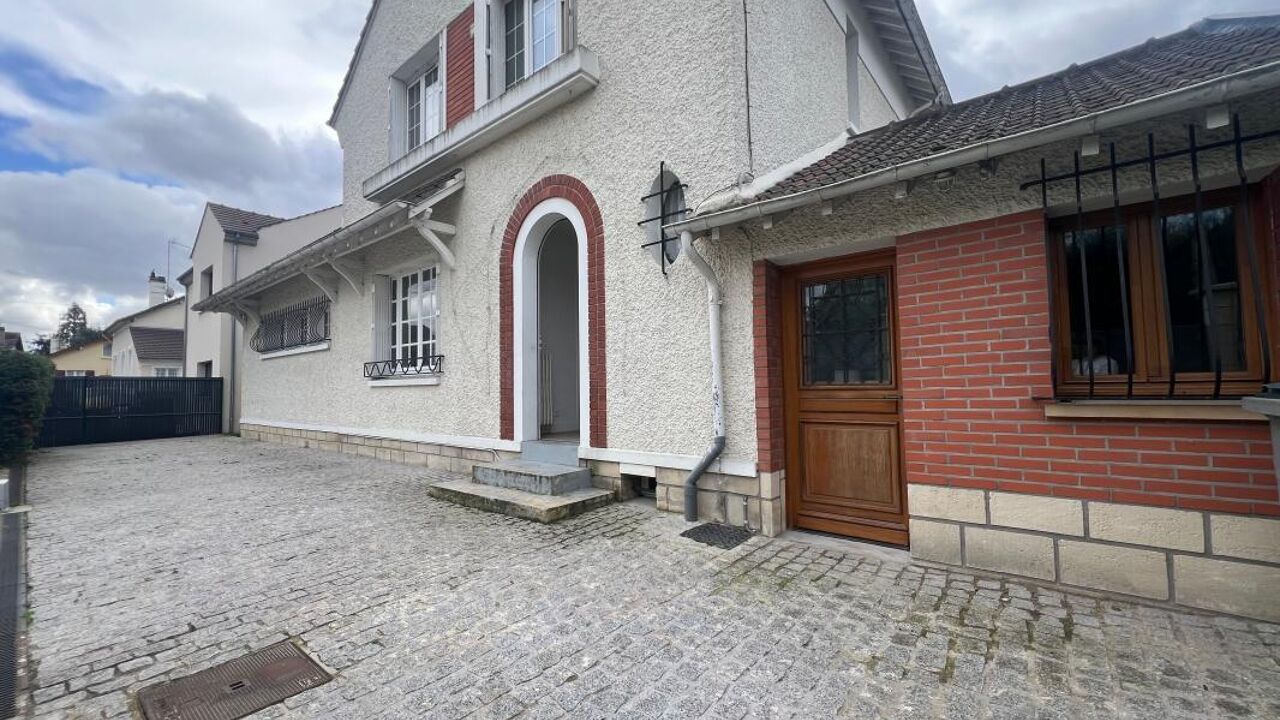 maison 5 pièces 131 m2 à louer à Franconville (95130)