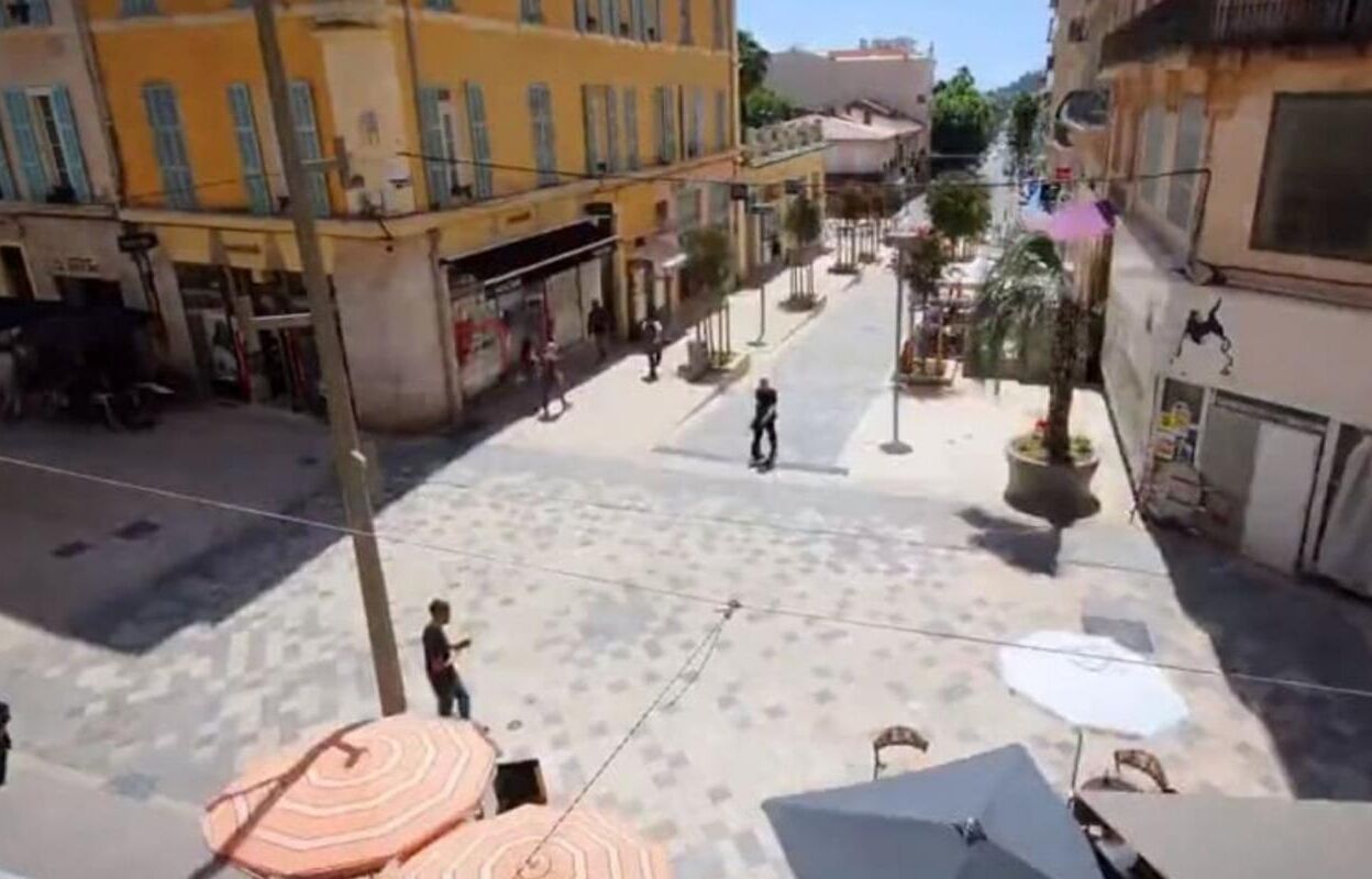 commerce  pièces 50 m2 à vendre à Hyères (83400)