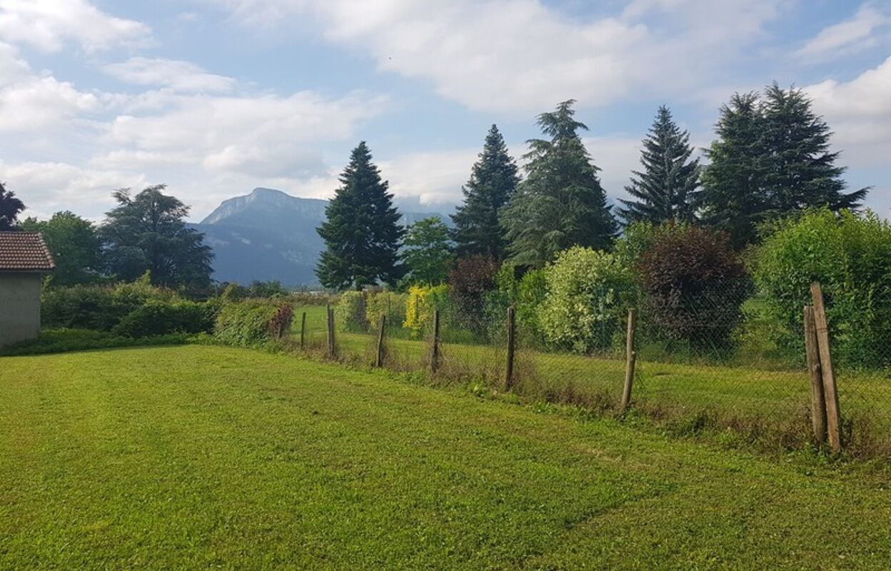 terrain  pièces 500 m2 à vendre à Saint-Jean-de-Moirans (38430)