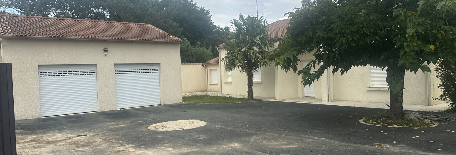 Maison 5 Pièces 140 m² à louer à Chaniers (17610)