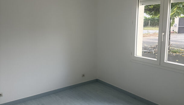 Villa / Maison 5 pièces  à louer Chaniers 17610