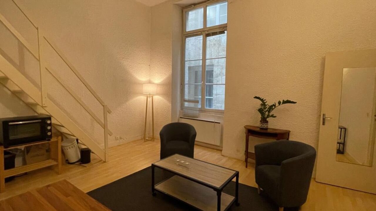 appartement 2 pièces 38 m2 à vendre à Bordeaux (33000)