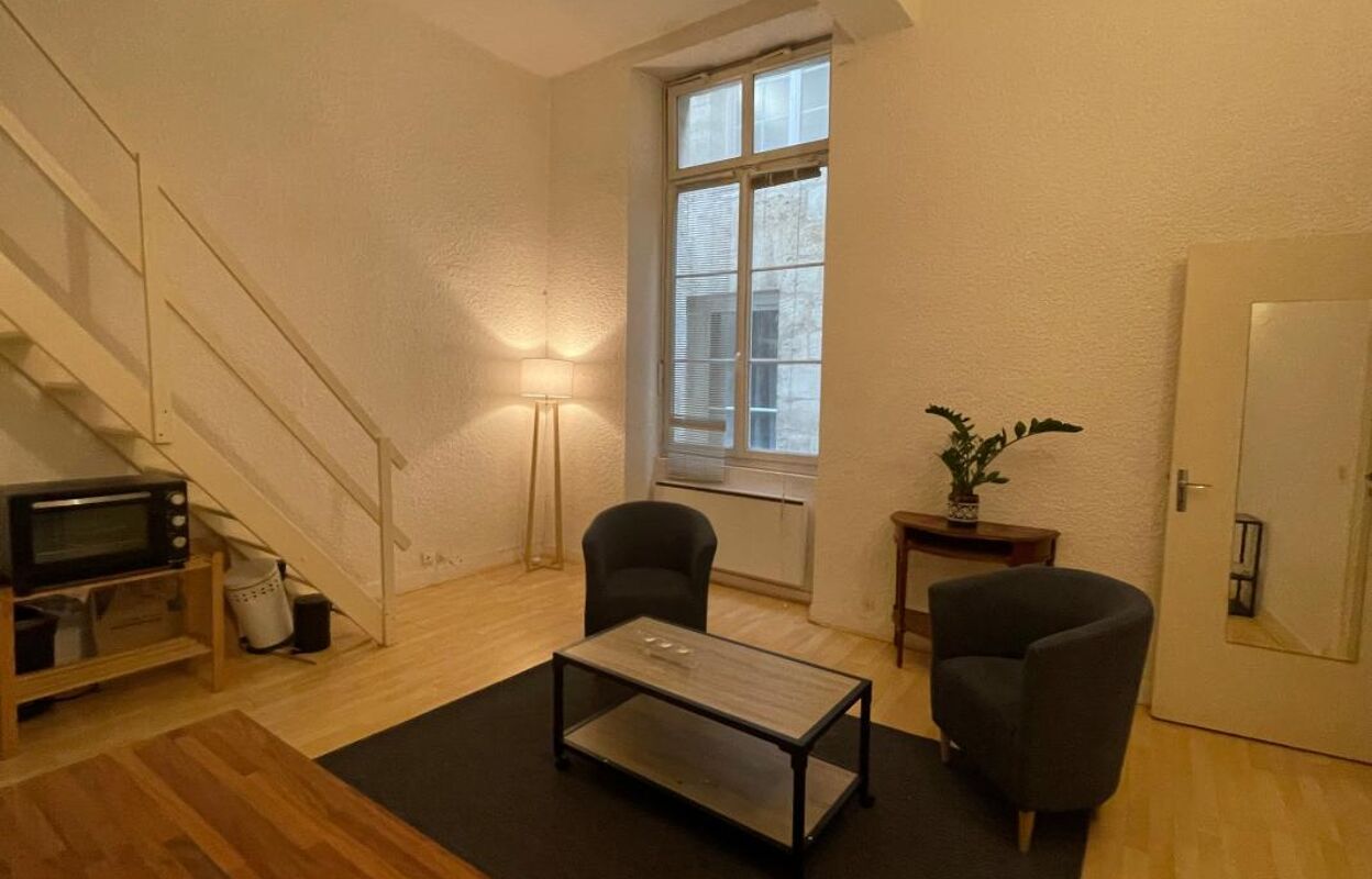 appartement 2 pièces 38 m2 à vendre à Bordeaux (33000)