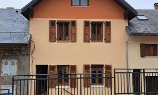 Maison 4 Pièces  m² à louer à Entremont-le-Vieux (73670)