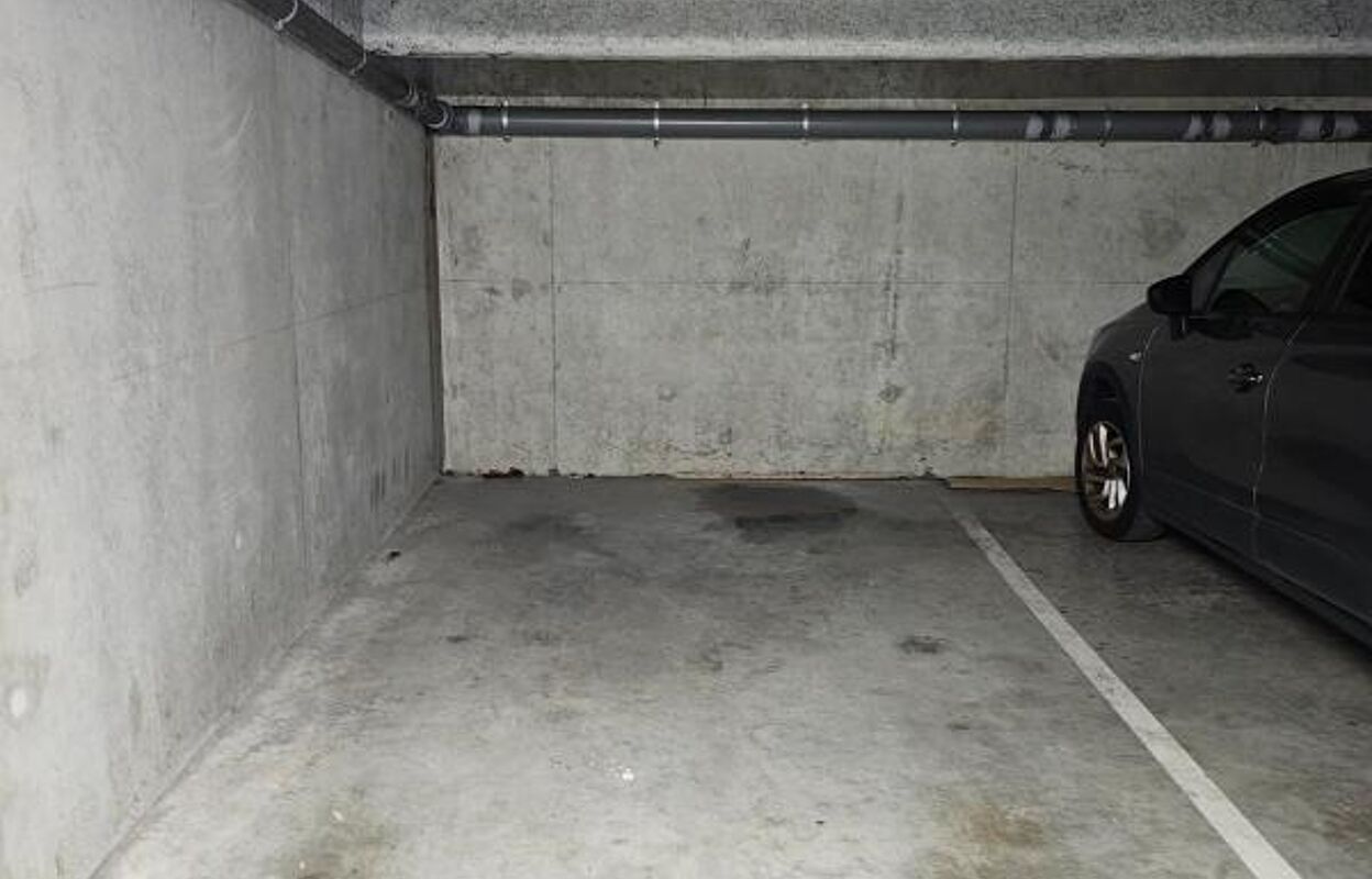 garage  pièces  m2 à louer à Toulouse (31300)