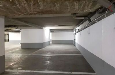 vente garage 945 000 € à proximité de Saint-Jeannet (06640)