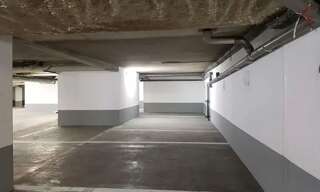 Garage   m² à vendre à Marseille 9 (13009)