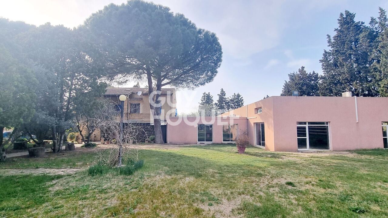 maison 5 pièces 270 m2 à vendre à Beaucaire (30300)