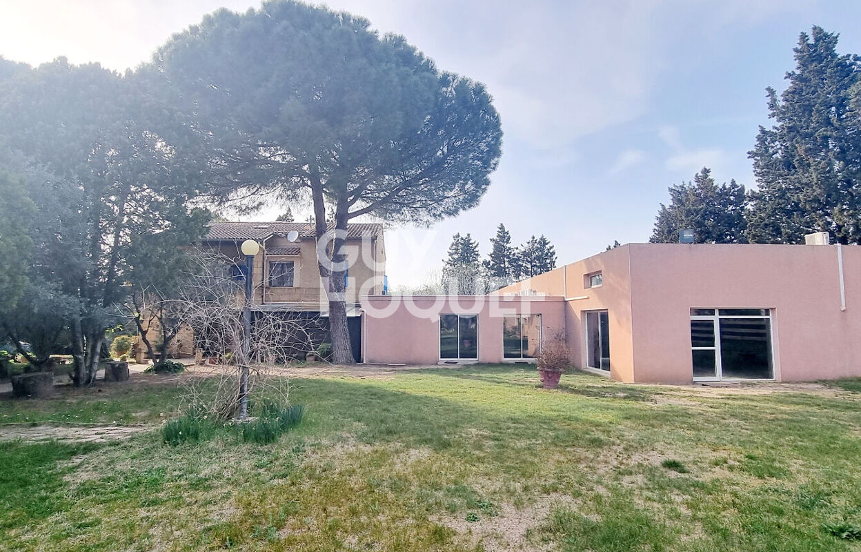 maison 5 pièces 270 m2 à vendre à Beaucaire (30300)