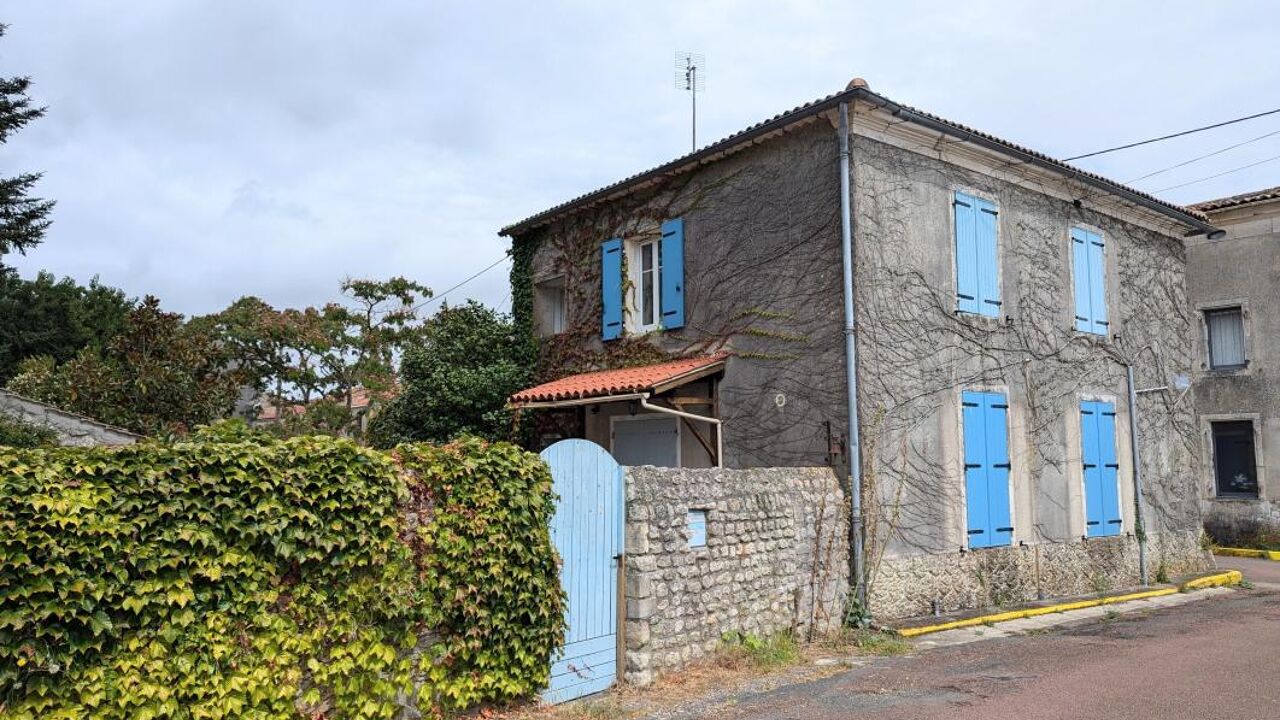 maison 4 pièces 109 m2 à vendre à Saint-Just-Luzac (17320)