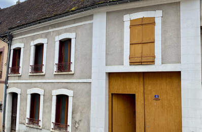 A RENOVER ST JULIEN DU SAULT, AVEC COUR ET ABRI VOITURE — photo du bien