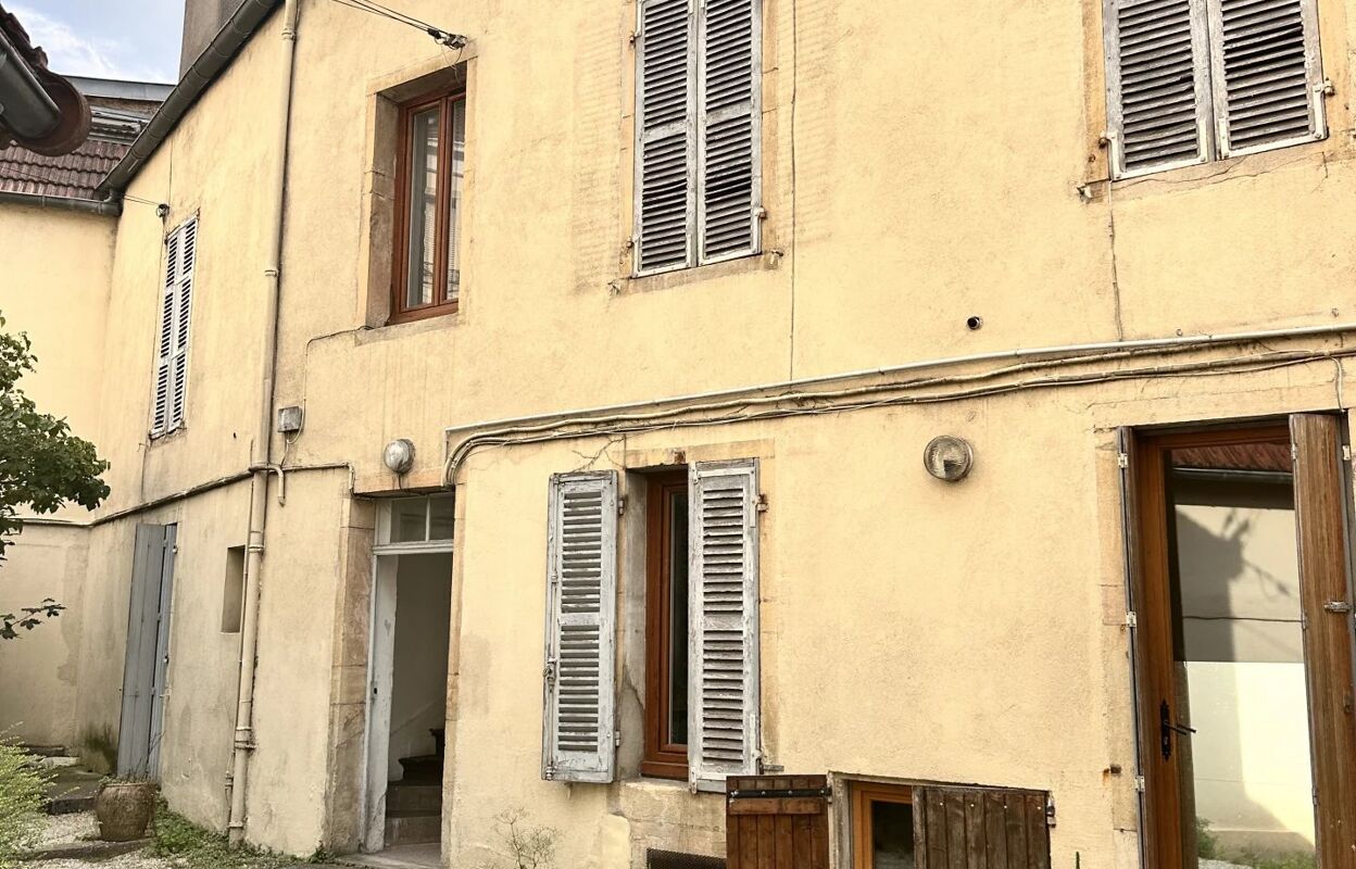 immeuble  pièces 151 m2 à vendre à Dijon (21000)