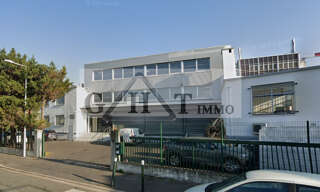 Local industriel  2391 m² à louer à Nanterre (92000)