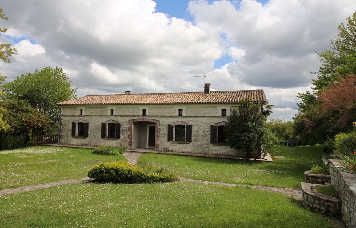 maison 8 pièces 170 m2 à vendre à Châtignac (16480)