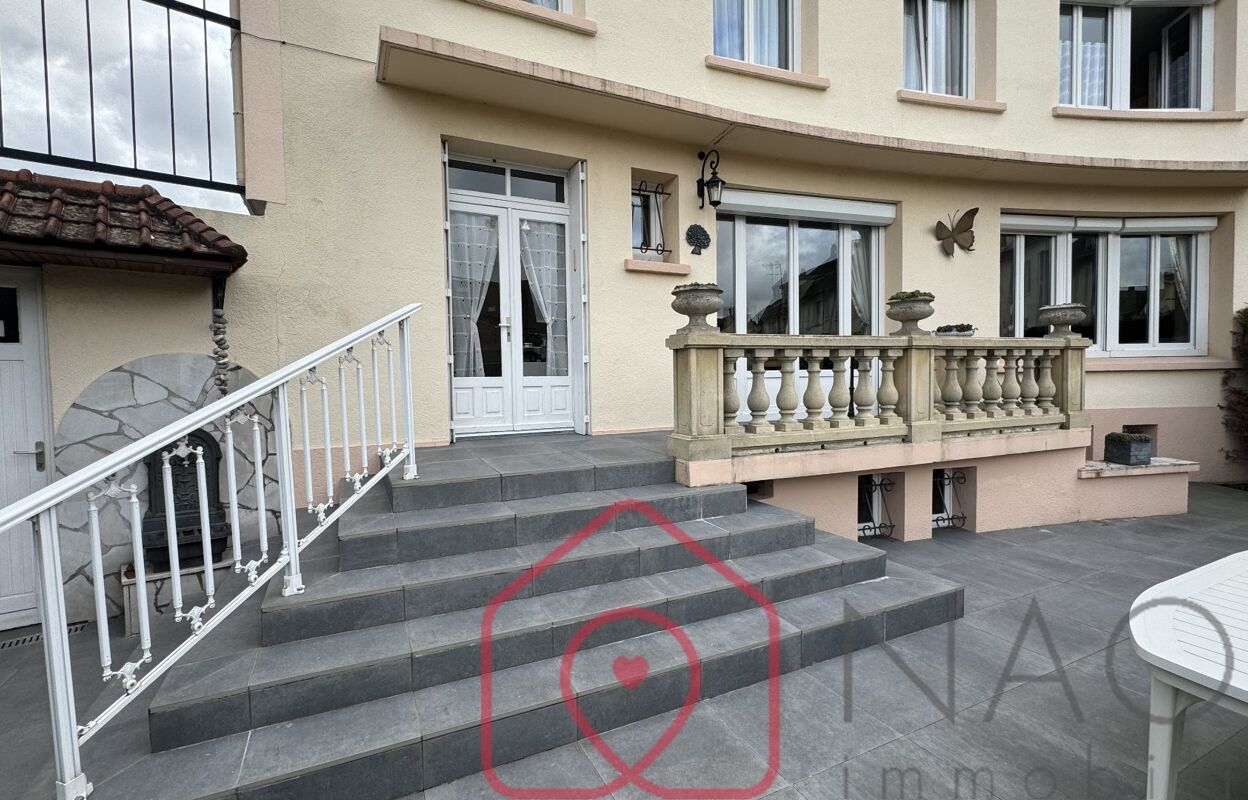 maison 8 pièces 181 m2 à vendre à Eu (76260)