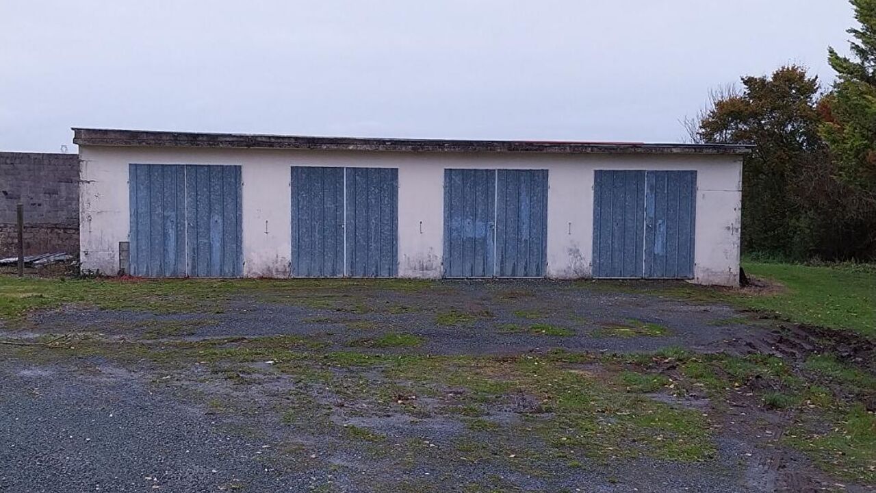 garage  pièces  m2 à vendre à Écurat (17810)