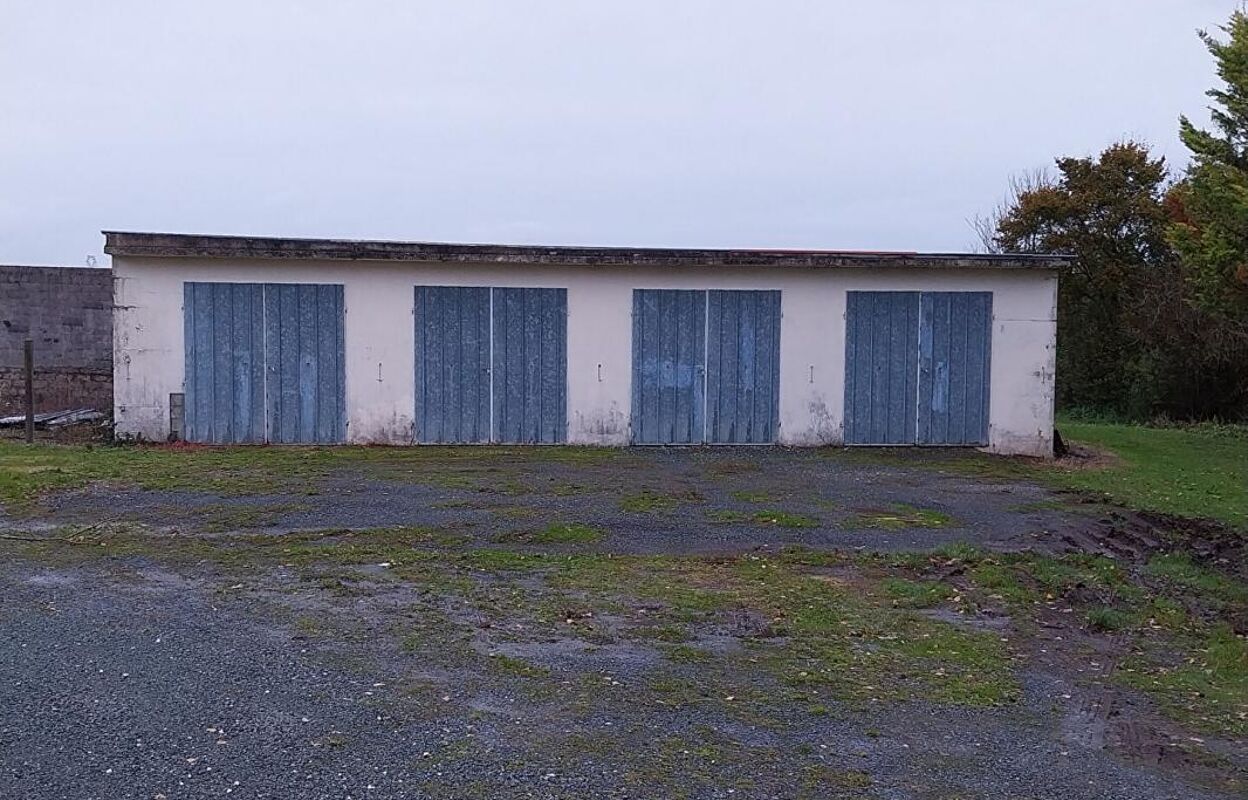 garage  pièces  m2 à vendre à Écurat (17810)