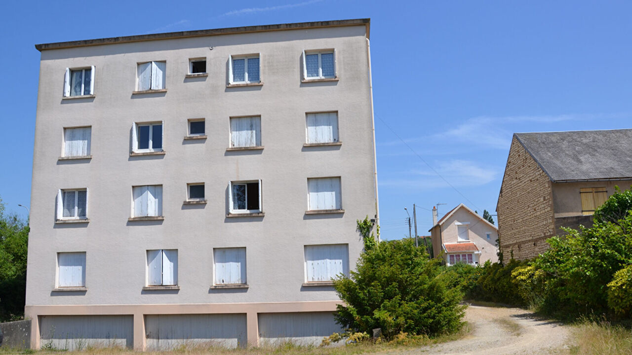 immeuble  pièces 672 m2 à vendre à Châtellerault (86100)