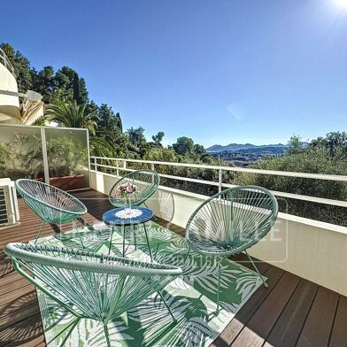 Appartement 4 pièces 644000 €