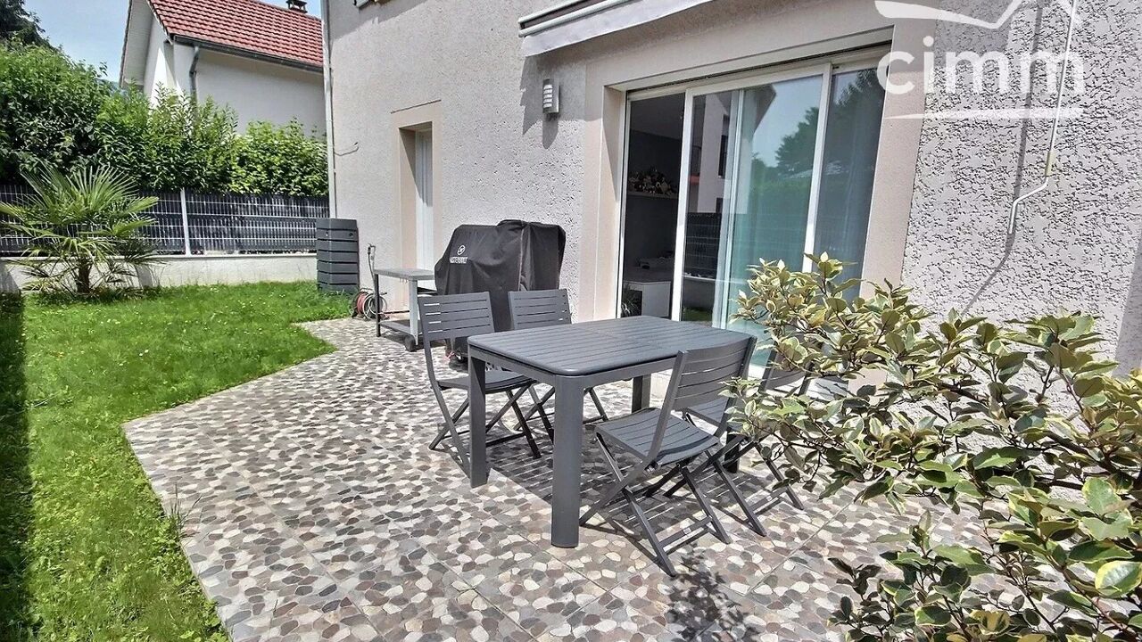 maison 5 pièces 104 m2 à vendre à Gières (38610)