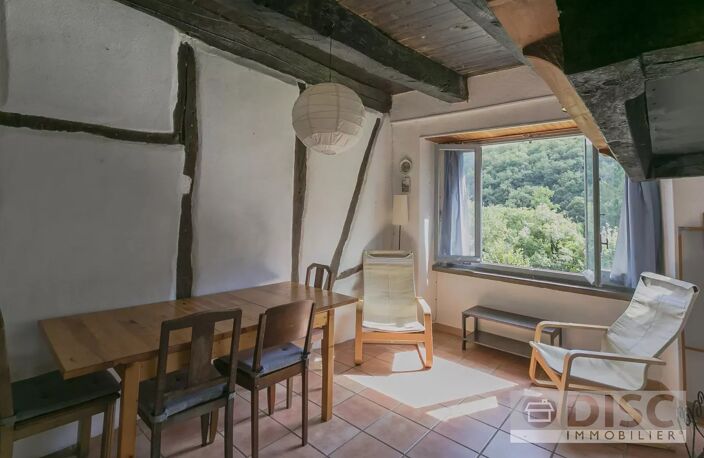 Belle maison avec terrasse dans un petit hameau. — photo 4