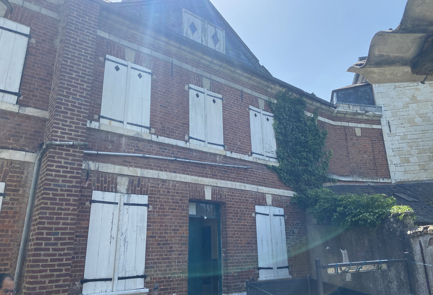 Maison à rénover située à Poix de Picardie — photo 1