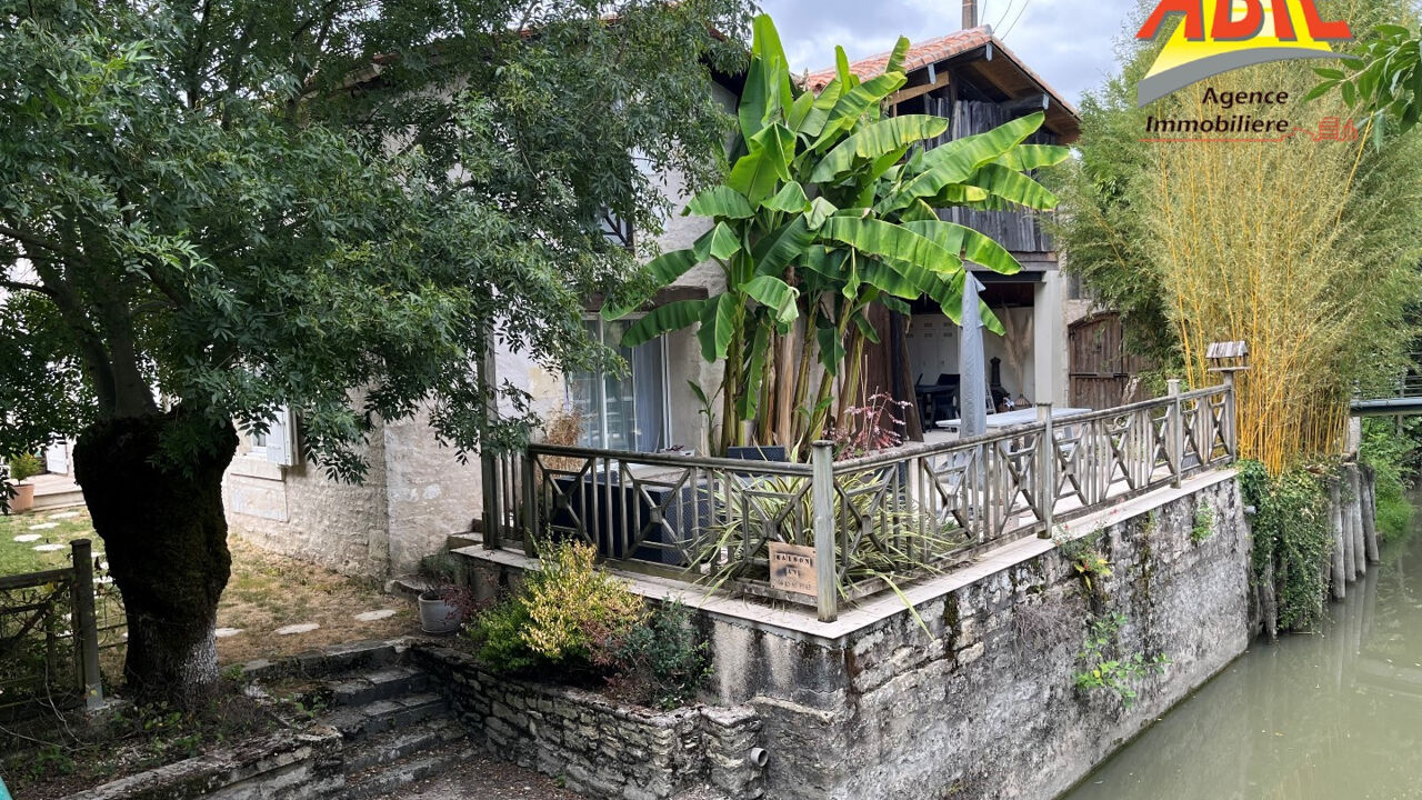 maison 6 pièces 121 m2 à vendre à Damvix (85420)