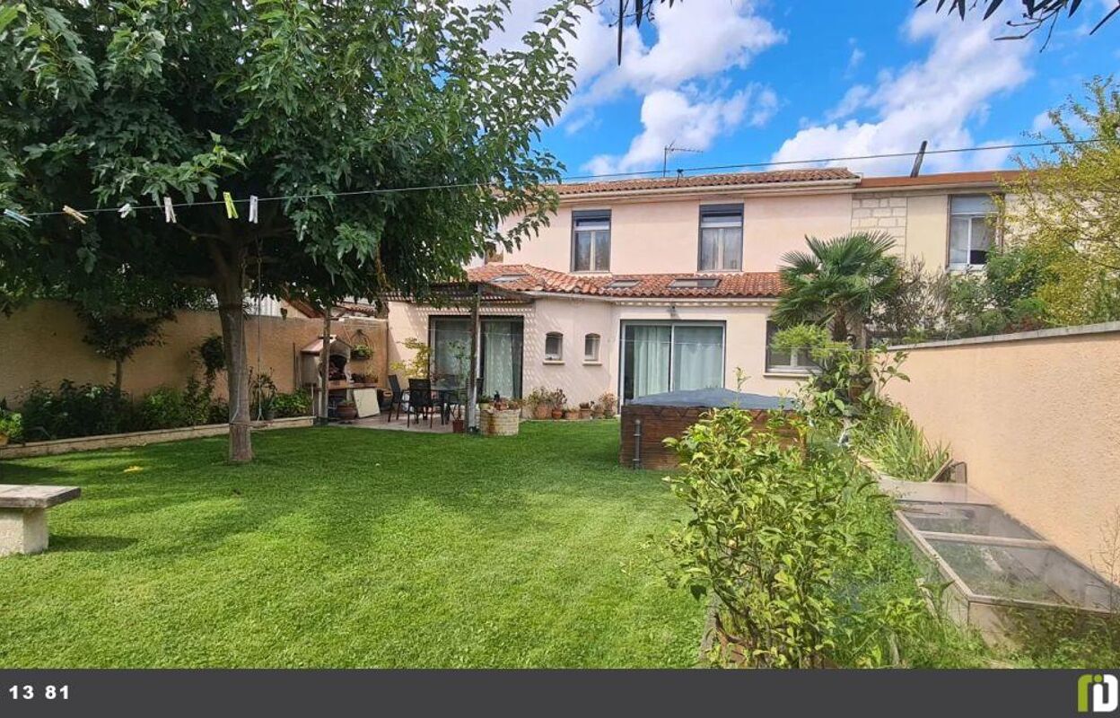 maison 6 pièces 145 m2 à vendre à Avignon (84000)